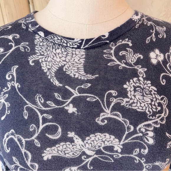 Lilly Pulitzer 100% Cotton Long-Sleeve Printed Sweater - Picture 4 of 9